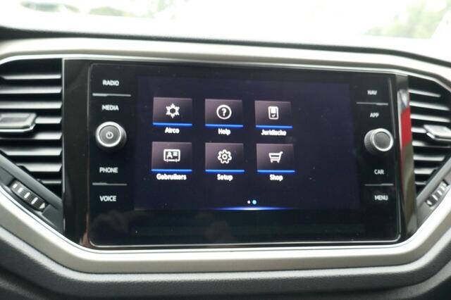 Volkswagen T-Roc 1.5 TSI SPORT BUSINESS AUTOMAAT 150 PK NAVI/TREKHAAK/CAMERA