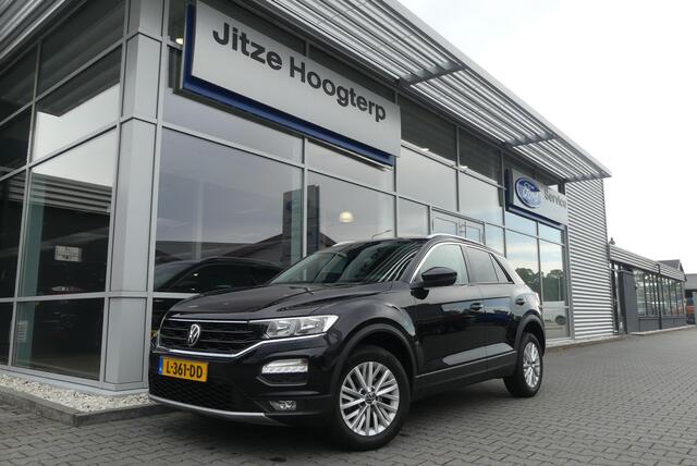 Volkswagen T-Roc 1.0 TSI Style TREKHAAK, ADAPT. CRUISE, CLIMA, NAVI, PDC V&A, APPLE CARPLAY/ANDROID AUTO, 123.953KM
