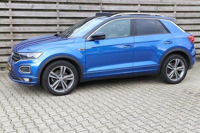 Volkswagen T-Roc 1.5 TSI Sport / Navi / Climate / Stoelverwarming / R Line