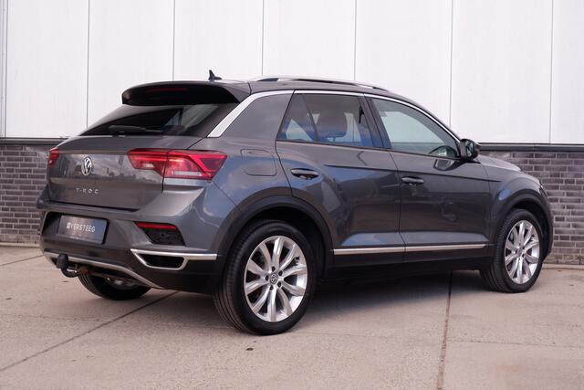 Volkswagen T-Roc 1.5 TSI Sport | Pano | Trekhaak | LED | Carplay | Camera | Virtual Cockpit | Blind-Spot | PDC