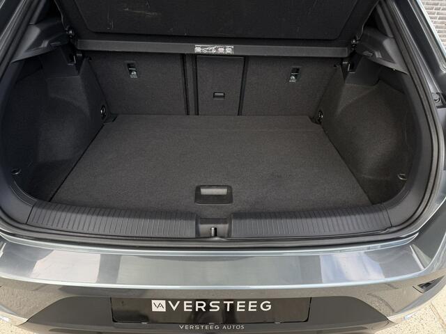 Volkswagen T-Roc 1.5 TSI Sport | Pano | Trekhaak | LED | Carplay | Camera | Virtual Cockpit | Blind-Spot | PDC