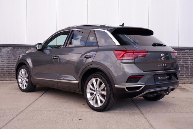 Volkswagen T-Roc 1.5 TSI Sport | Pano | Trekhaak | LED | Carplay | Camera | Virtual Cockpit | Blind-Spot | PDC