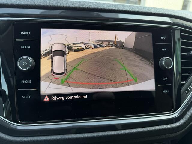 Volkswagen T-Roc 1.5 TSI Sport | LED | Trekhaak | Carplay | Camera | Virtual Cockpit | Blind-Spot | PDC