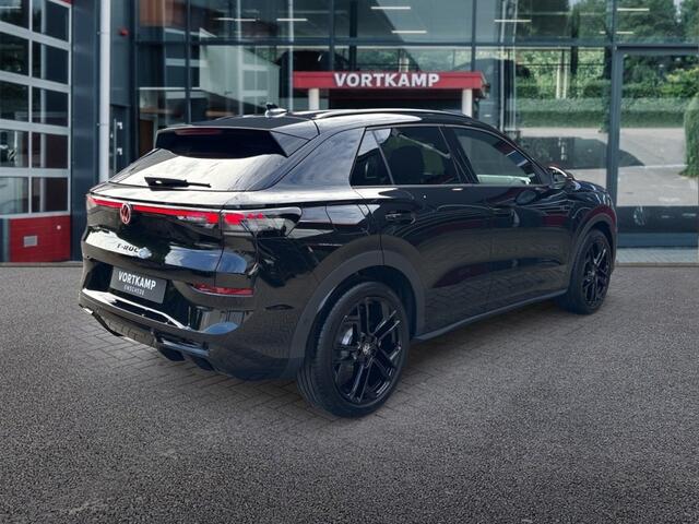 Volkswagen T-Roc 1.5 eTSI R-LINE BLACK OPTIK LED-MATRIX/ACC/CAMERA/E-KLEP/CARPLAY