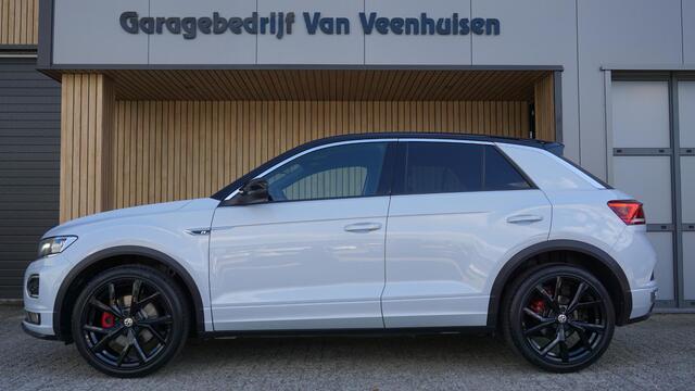 Volkswagen T-Roc 1.5 TSI 150PK DSG 2x R-Line Virtual Cockpit LED 19inch *Black Pack* ACC 79723km *Zeer Nette T-Roc*