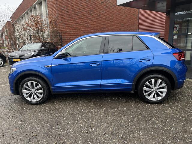 Volkswagen T-Roc 1.5 TSI Sport Business R-Line // FULL-LED // NAVI // CAMERA // APPLE CARPLAY- ANDROID AUTO // ELEK. ACHTERKLEP // ADAPTIVE CRUISE //