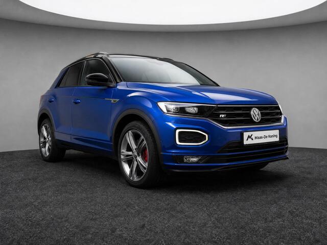 Volkswagen T-Roc 1.5 TSI 150pk DSG Sport Business R · Panoramadak · Camera · Keyless · Apple/Android Car Play · Navigatie · P-Sensoren ·