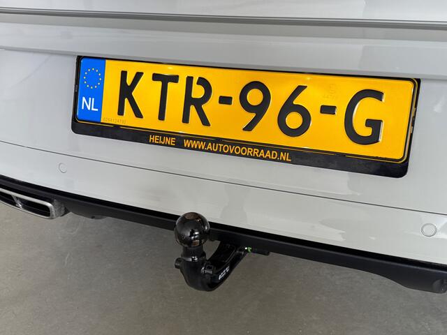 Volkswagen T-Roc TSI 110PK R-LINE SPORT IQ.LIGHT/TREKHAAK/STOEL VERW.