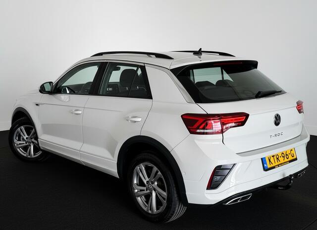Volkswagen T-Roc TSI 110PK R-LINE SPORT IQ.LIGHT/TREKHAAK/STOEL VERW.