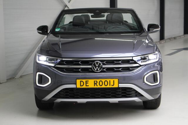 Volkswagen T-Roc Cabrio 1.0 TSI Style Goal Led | All Season Banden | Navigatie | 17" Velgen "Zurich"