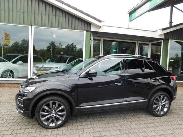 Volkswagen T-Roc 1.5TSI 150PK DSG SPORT!! All-in Prijs! Trekhaak!