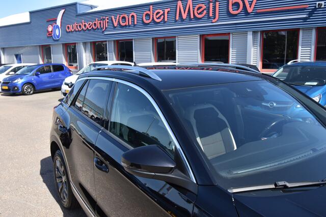 Volkswagen T-Roc 1.5 TSI Sport , TREKHAAK , VIRTUAL COCKPIT , CLIMATR , LED KOPL , PDC V+A ,