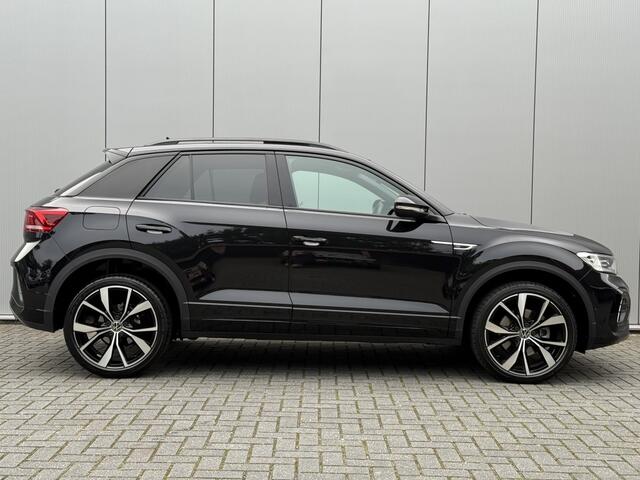 Volkswagen T-Roc 1.5 TSI R-Line black style DSG Panoramadak Carplay 19" velgen