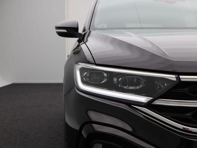Volkswagen T-Roc 1.5 TSi R-Line Business 150 Pk Automaat | Trekhaak | Carplay | Virtual Cockpit | Adaptive Cruise | Keyless | Elektrische Achterklep | 18 Inch