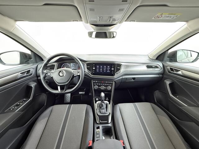 Volkswagen T-Roc 1.5TSI 150PK Automaat Adap.Cruise Stoel+Stuurverwarming Camera Apple Carplay Android Auto Elek.Achterklep Pdc 'App-Connect' smartphone-integratie Isofix Lmv Bluetooth Lane Assist Licht-/Regensensor Keyless