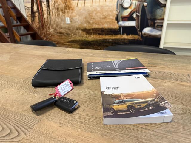 Volkswagen T-Roc 1.0 TSI Style 1e EIGENAAR ADAPT CRUISE CAMERA LED NAVI ECC