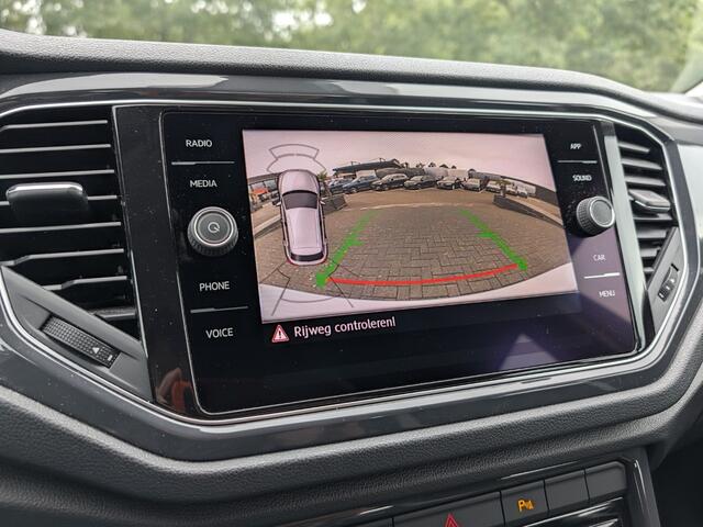 Volkswagen T-Roc 1.5 TSI | 150PK | SPORT | LED | Camera | Virtual | ECC | ACC | Halfleer | App conn.