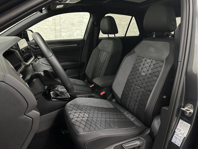 Volkswagen T-Roc 1.5 TSI R-Line | Panorama | IQ-Light | ACC | Black-Line | Keyless-Entry | 19 inch | Carplay | Stuurverwarming | Dodehoek | Virtual-Cockpit | Stoelverwarming | Leder Dashboard | Climate Control | Autom. Parkeren | Autom. Achterklep | Draadloos Laden |