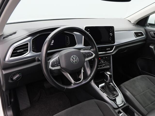 Volkswagen T-Roc 1.5 TSi 150 Pk Automaat Style | Carplay | IQ.Light LED | Panoramadak | Virtual Cockpit | Adaptive Cruise | 17 Inch