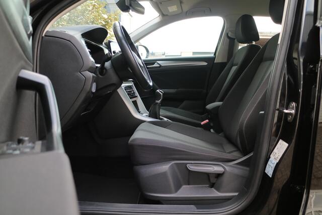 Volkswagen T-Roc 1.0 TSI Style | Carplay | LED | Goed onderhouden! |