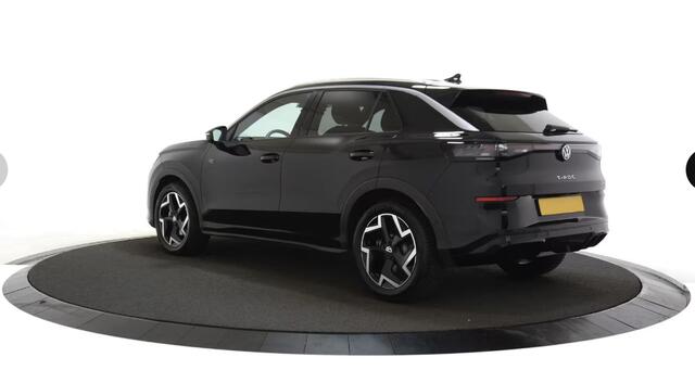 Volkswagen T-Roc 1.5 eTsi R-Line First Edition
