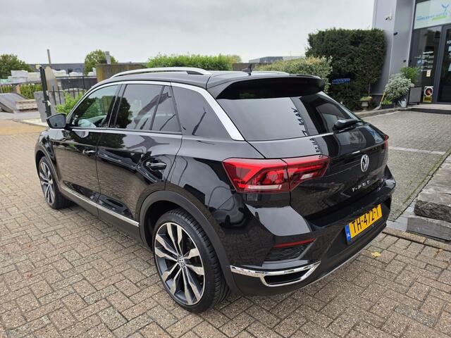 Volkswagen T-Roc 2.0 TSI 4Motion Sport Automaat * LED * Navi * Camera * NAP * Eerste Eigenaar *