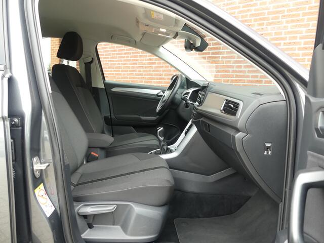 Volkswagen T-Roc 1.0 TSI Life Business / ACC / Camera / Stoelverw.