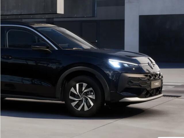 Volkswagen T-Roc Limited Edition 1.5 eTSI 116 PK 7 versn. DSG · Comfort Pakket · Achteruitrijcamera ·