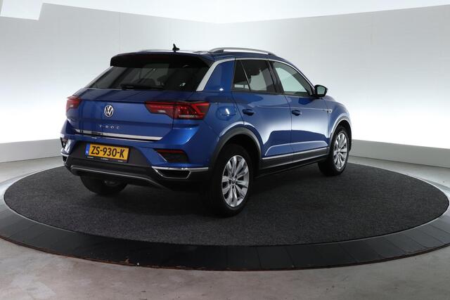 Volkswagen T-Roc 1.5 TSI Sport | ADAP. CRUISE | STOEL-STUURVERW. | CAMERA |