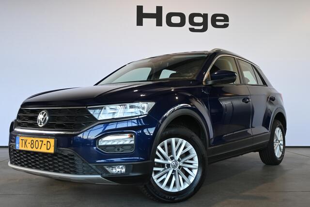 Volkswagen T-Roc 1.0 TSI Style Clima Adaptieve cruise Navigatie PDC Licht metaal Inruil mogelijk