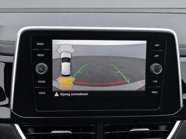 Volkswagen T-Roc 1.5TSI/150PK R-Line · Apple/Android Car Play · Camera + Parkeersensoren · Keyless · Dodehoeksensoren · Stoelverwarming · Garantie t/m 27-03-2027