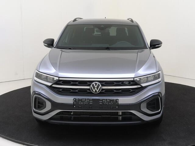 Volkswagen T-Roc 1.5 TSI R-Line Edition | Automaat | R-line | Adaptieve Cruise Control | Navigatie | Climate Control | Parkeer Camera | Parkeersensoren Voor en Achter |