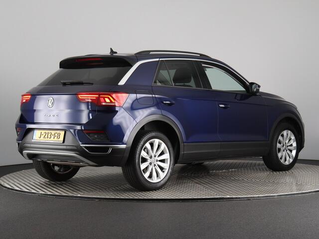 Volkswagen T-Roc 1.0 TSI Style Business (ACC / Carplay / PDC V+A / Climate controle)