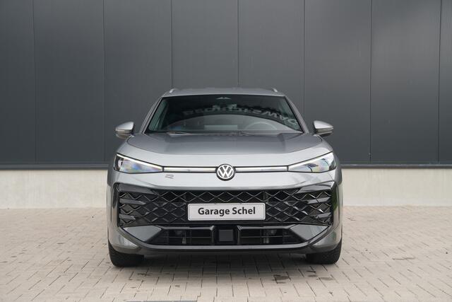 Volkswagen T-Roc 1.5 TSI R-Line Edition 150pk - ACC - Blindspot - Navi - Camera -Stoel/Stuurverwarming - IQ LED - Rijklaar