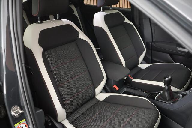 Volkswagen T-Roc 1.0 TSI 116pk Sport Trekhaak LED Navigatie