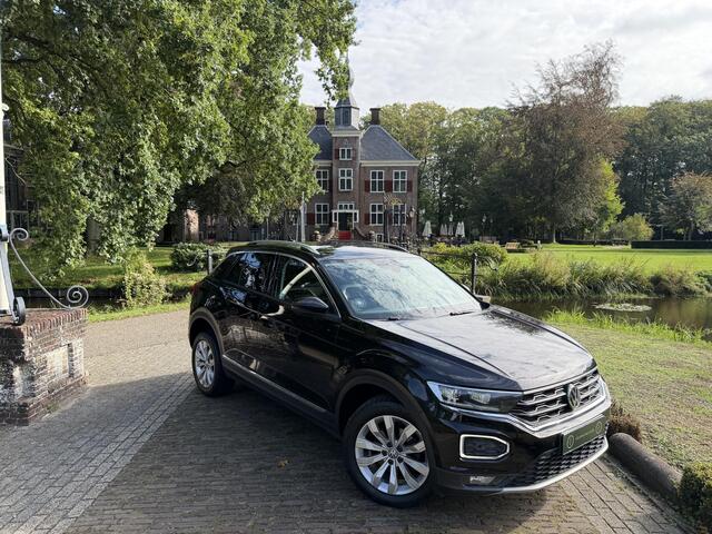 Volkswagen T-Roc 1.5 TSI Sport | DSG | Keyless | Camera | Viritual Cockpit | Blind Spot |