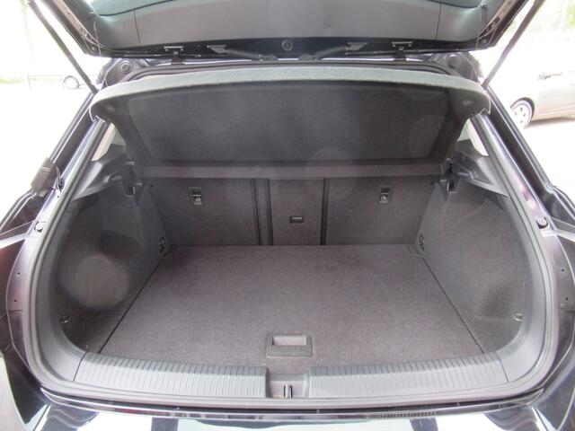 Volkswagen T-Roc 1.0 TSI Style Clima-Airco | Adapt. Cruise control | Bluetooth | Navigatie | Parkeersensoren V+A | 1ste Eigenaar! |
