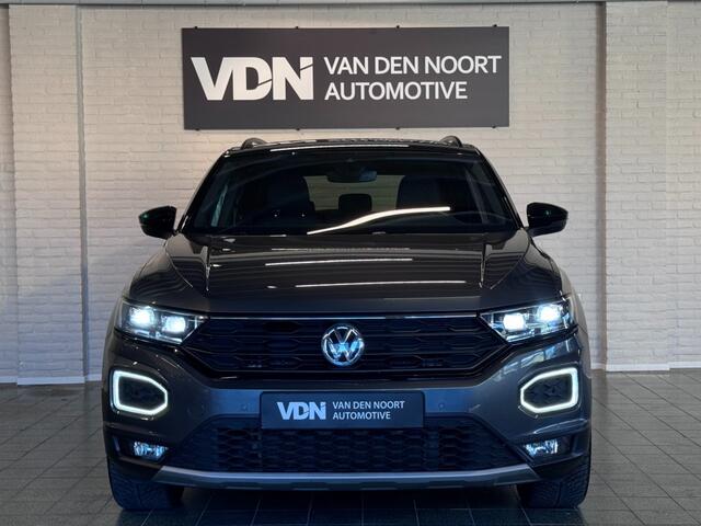Volkswagen T-Roc 1.5 TSI Sport Business R Black Style BEATS Camera Trekhaak 19''