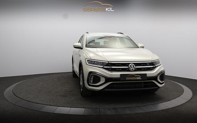 Volkswagen T-Roc 1.0 TSI R-Line Dealeronderh. / Stoelverwarming / Smartphone Integratie / Parkeerhulp voor- en achter / DAB+