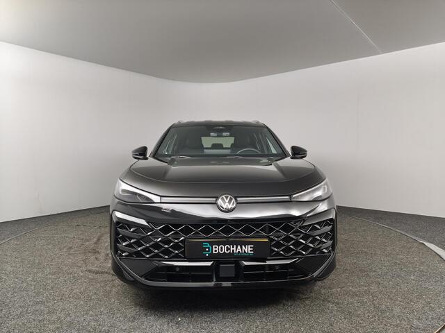 Volkswagen T-Roc 1.5 eTsi R-Line First Edition | Navigatie | AndroidAuto/AppleCarplay |