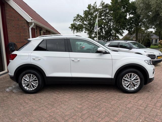 Volkswagen T-Roc 1.5 TSI STYLE BUSINESS Orig. NL/Camera/ACC/Navigatie/