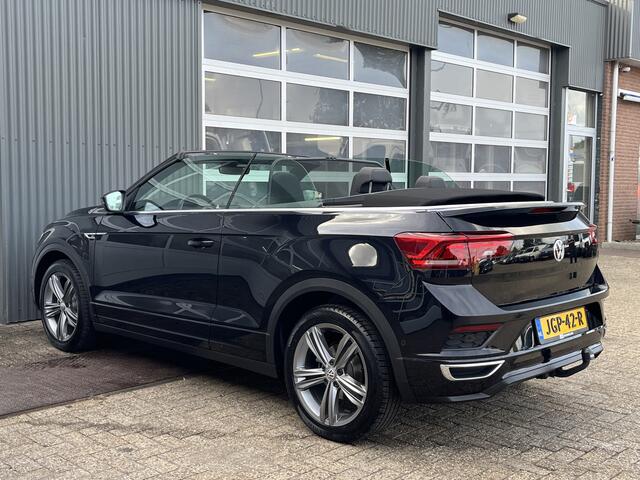 Volkswagen T-Roc Cabrio 1.5 TSI R-Line Virtuele display Apple carplay Airco Cruise controle Stoelverwarming Stuurwielbediening Navigatiesysteem Achterruitrijcamera Parkeersensoren voor en achter
