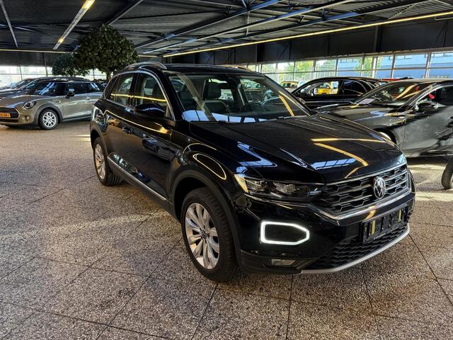 Volkswagen T-Roc 1.5 TSI Sport | DSG | Camera | Keyless | Virtal Cockpit | Led |
