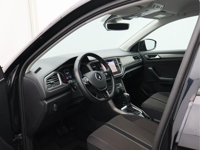 Volkswagen T-Roc 1.5 TSI Style automaat/ achteruitrijcamera/ zeer mooi!