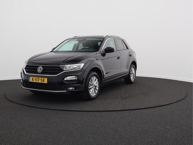 Volkswagen T-Roc 1.5 TSI Style automaat/ achteruitrijcamera/ zeer mooi!