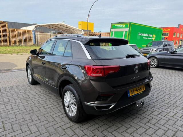 Volkswagen T-Roc 1.5 TSI Style | 1E EIGENAAR | 3/6/12 MND GARANTIE | AUTOMAAT | ACC | NAVI | CARPLAY | DAB | LMV |