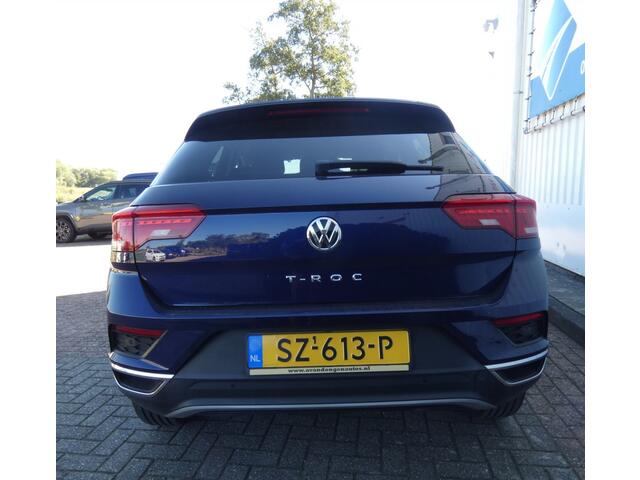 Volkswagen T-Roc 1.0 TSI STYLE,ACC,Lane Ass,Navi,Bltooth,APK 29-6-27