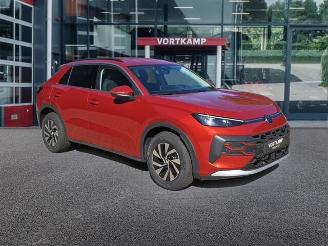 Volkswagen T-Roc 1.5 eTSI LIFE TREKHAAK/CAMERA/ACC/STOEL+STUURVERW