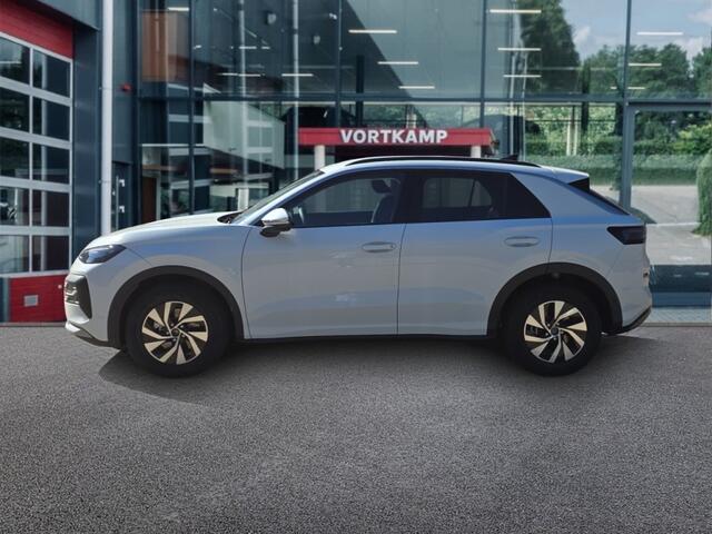 Volkswagen T-Roc 1.5 eTSI LIFE TREKHAAK/CAMERA/ACC/STOEL+STUURVERW