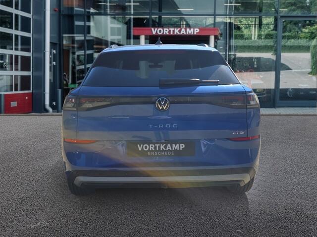 Volkswagen T-Roc 1.5 eTSI LIFE TREKHAAK/CAMERA/ACC/STOEL+STUURVERW